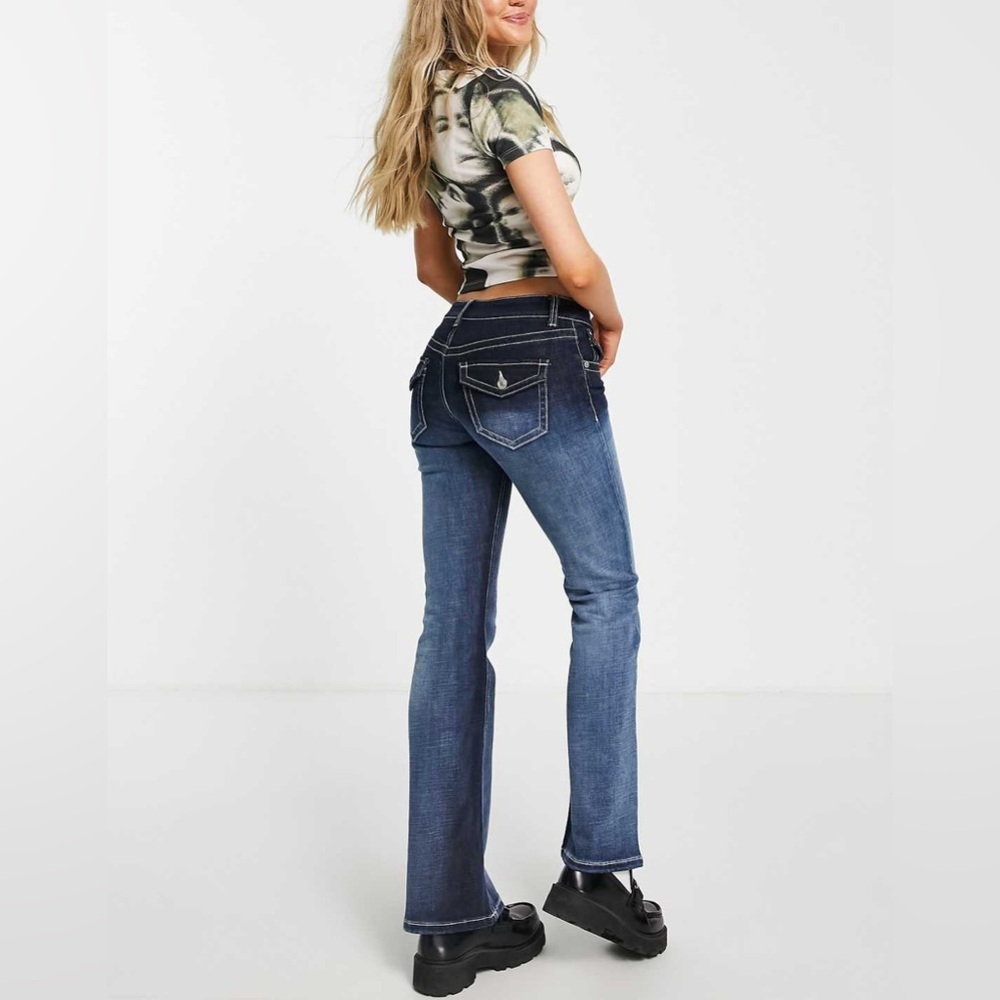 Topshop Y2K extreme wash flare jeans in indigo 32 - Picture 3 of 10